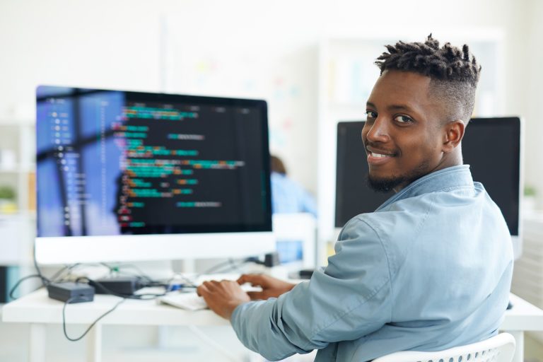 Desenvolvimento de softwares e sua importância para as empresas