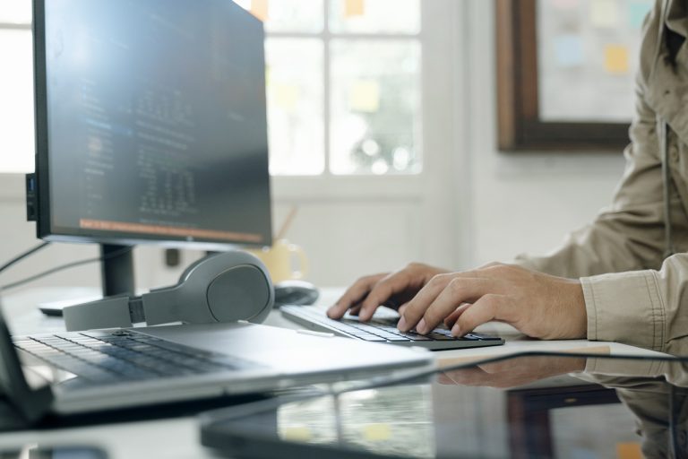 Como testar desenvolvedores antes de contratá-los