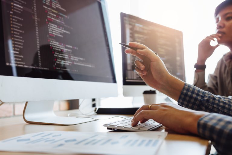 Fábrica de softwares e alocação de squads: qual a solução ideal para o seu projeto?