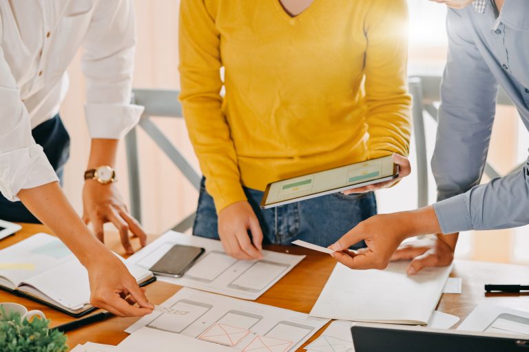 Tire sua ideia do papel e a transforme em um software de sucesso