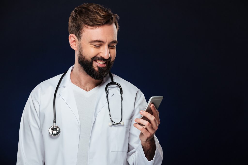 CASE BUSCAR MÉDICOS